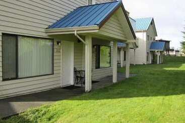 هتل Whale S Tail Guest Suites