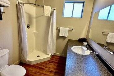 هتل Whale S Tail Guest Suites