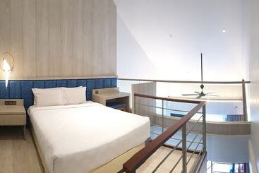 Mikie Holiday Resort &