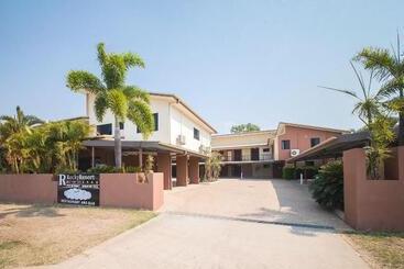 مُتل Rocky Resort Motor Inn