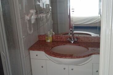 Steyn Hotel & Apartments