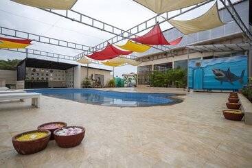 استراحتگاه Koko Maya By Stone Wood, Morjim