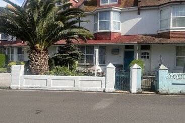 B&b Near The Sea