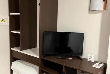 تختخواب و صبحانه Hostal El Griel No Disponemos De Recepción Física