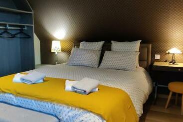 Bed and Breakfast Les Coquelicots   Chambre Alex