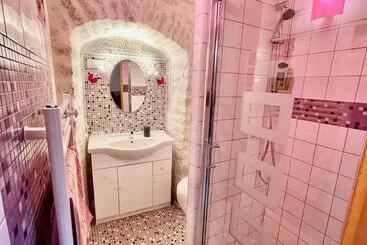 تختخواب و صبحانه Manoir Saint Pierre
