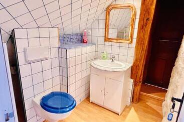 تختخواب و صبحانه Manoir Saint Pierre