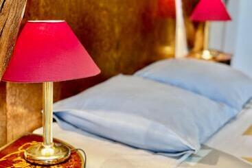 تختخواب و صبحانه Manoir Saint Pierre