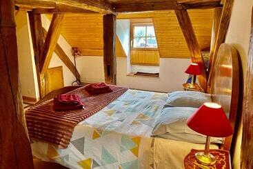 تختخواب و صبحانه Manoir Saint Pierre