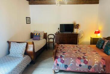 تختخواب و صبحانه Manoir Saint Pierre