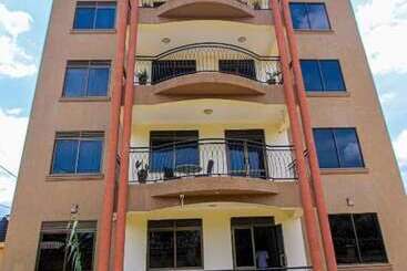 تختخواب و صبحانه Mbale Emperor S Motel