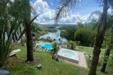 هتل Ab Natural Reserve Lifestyle