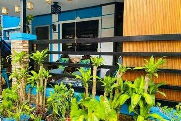Paula S Tagaytay Transient House