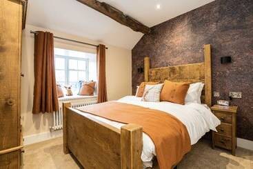 هاستل Bulls Head  Holymoorside