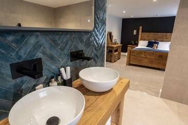 هاستل Bulls Head  Holymoorside
