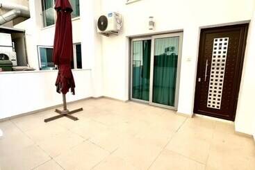 Aphrodite Plaza