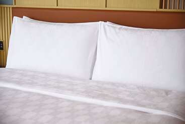 هتل Hualuxe Yibin, An Ihg