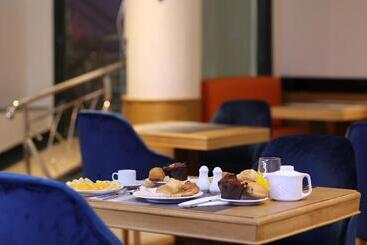 Silver Suites Hotel & Spa
