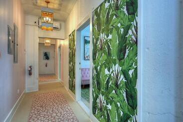 The Oleander Hotel Room 6
