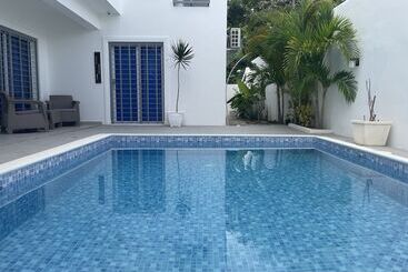 تختخواب و صبحانه Gaia Residence Deluxe