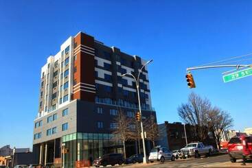 هتل Liberty View Brooklyn