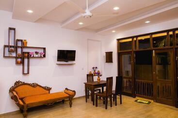 پانسیون Venus Heaven Luxurious Villa