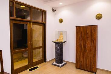 پانسیون Venus Heaven Luxurious Villa