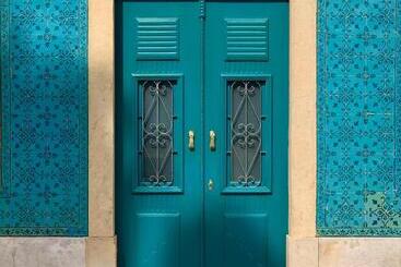 تختخواب و صبحانه La Maison Bleue Algarve