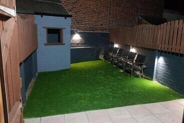 پانسیون Highfields Living   All Rooms Ensuite  Free Wifi  Free Local Parking