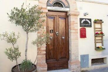 پانسیون Affittacamere Carnevali Mj