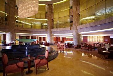 Doubletree By Hilton Hotel Qinghai Golmud