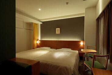 Candeo Hotels Chino