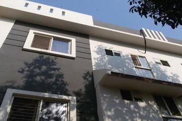 Hotel Cosy Banjara Guest House