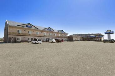 فندق Days Inn By Wyndham High Level