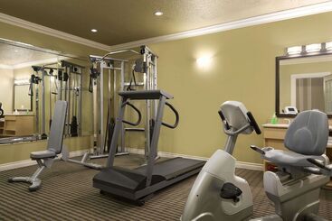 هتل Days Inn By Wyndham High Level