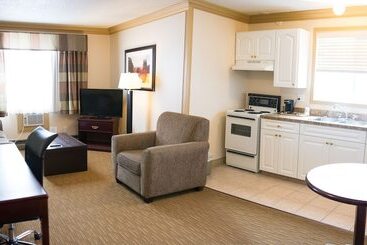 هتل Days Inn By Wyndham High Level