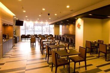 هتل Dormy Inn Asahikawa