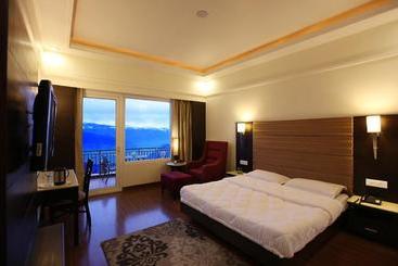 هتل Grand View