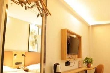 هتل Greentree Inn Anqing Renmin Road Commercial Street Express