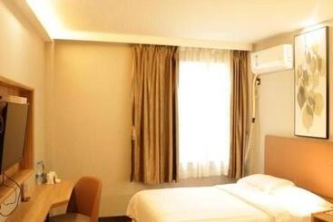 هتل Greentree Inn Anqing Renmin Road Commercial Street Express