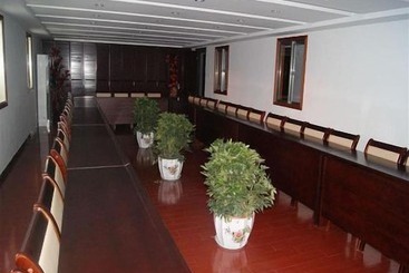 هتل Greentree Inn Yancheng Station