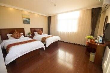 هتل Greentree Inn Yancheng Station
