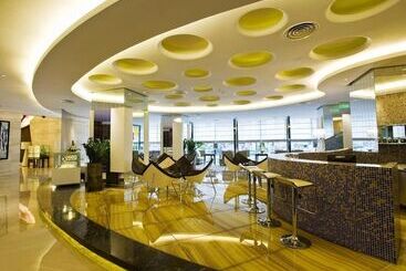 هتل Hangzhou Em
