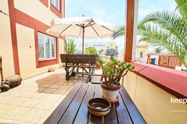 هتل Meikes Guesthouse