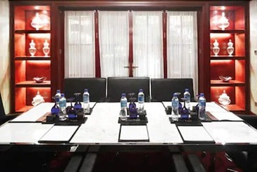Optics Valley Kingdom Plaza Hotel Wuhan