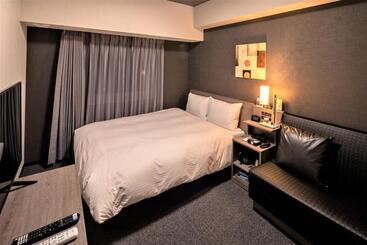 هتل Route Inn Nagaoka Ekimae