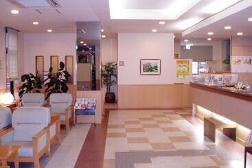 هتل Route Inn Tokoname Ekimae