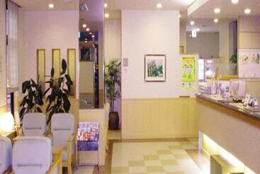 هتل Route Inn Tokoname Ekimae