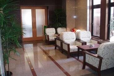 هتل Route Inn Yamagata Ekimae