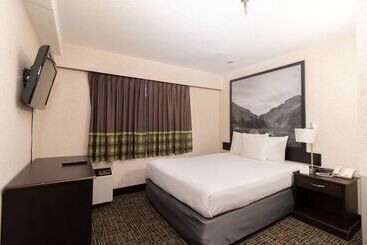 هتل Super 8 By Wyndham Prince George